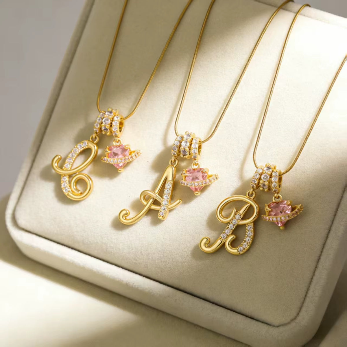 Fashion 26 English Letter Necklace for Women Sweet Girl Light Luxury High-End Stainless Steel Accessory Birthday Gift
